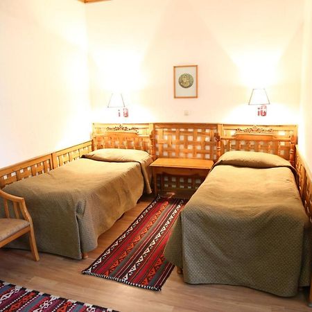Malika Classic Hotel Samarkand Bagian luar foto
