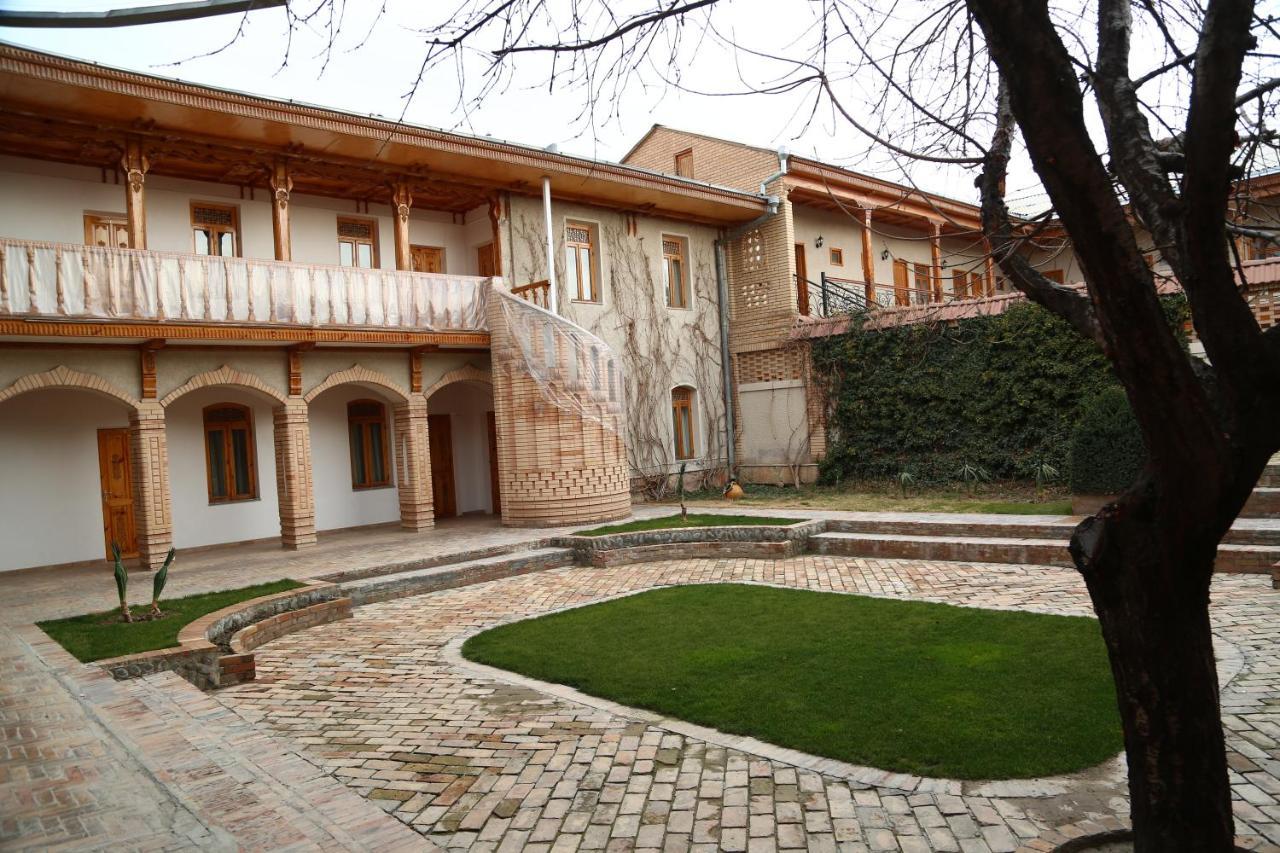 Malika Classic Hotel Samarkand Bagian luar foto