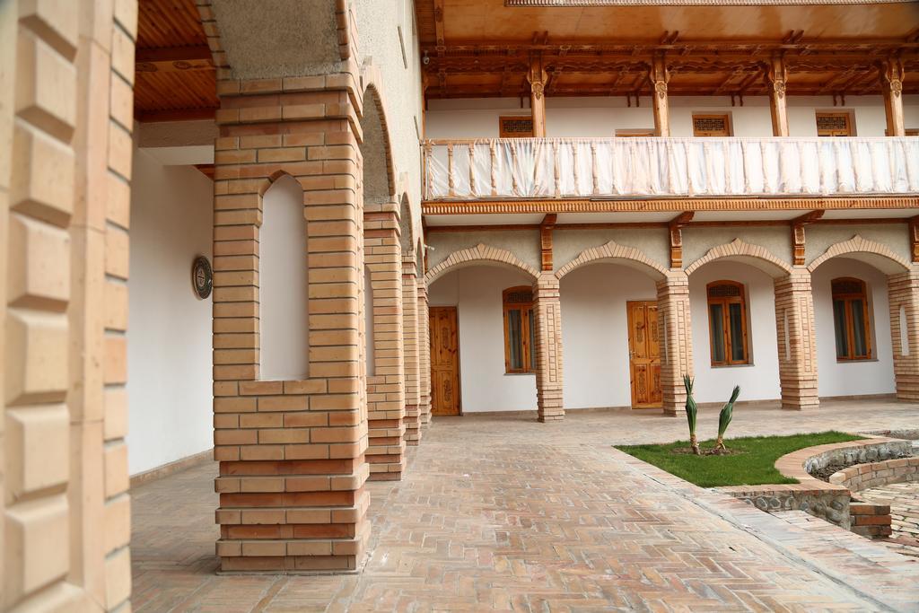 Malika Classic Hotel Samarkand Bagian luar foto